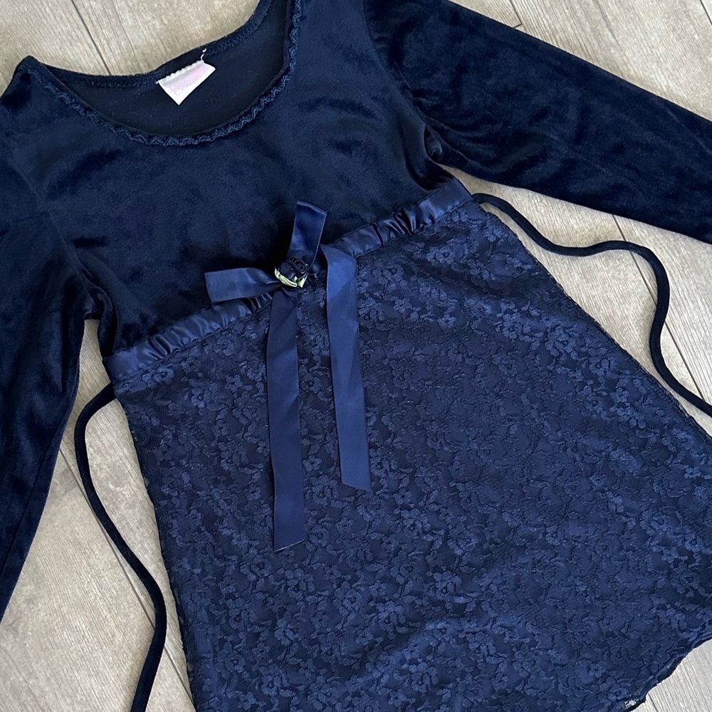 Vintage Girls Formal Velvet Lace Blue long sleeve Dress size 6